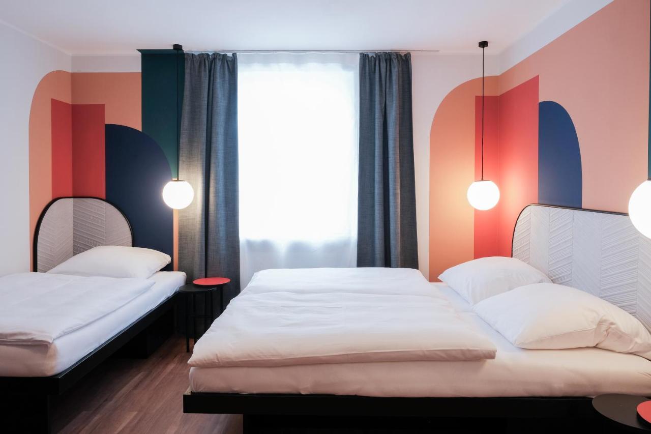 The Dot | 24/7 Checkin Hotel Munich Exterior photo